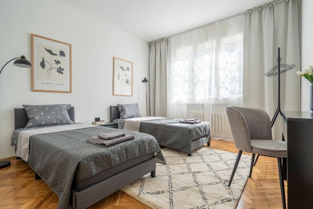 Calm And Relaxing 2bdrm Apаrtment In City Centre Appartamento