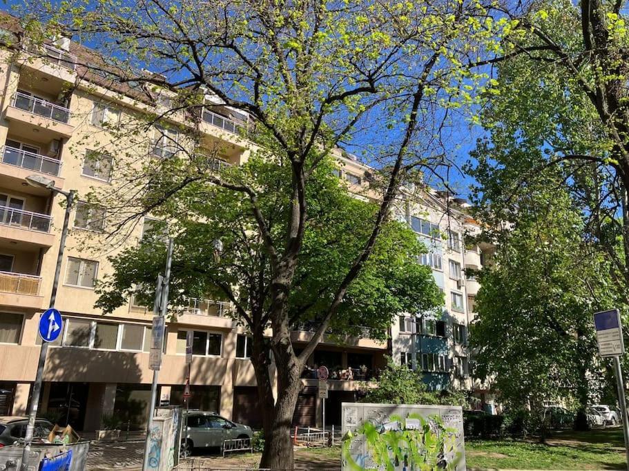 Calm And Relaxing 2bdrm Apаrtment In City Centre Apartemen