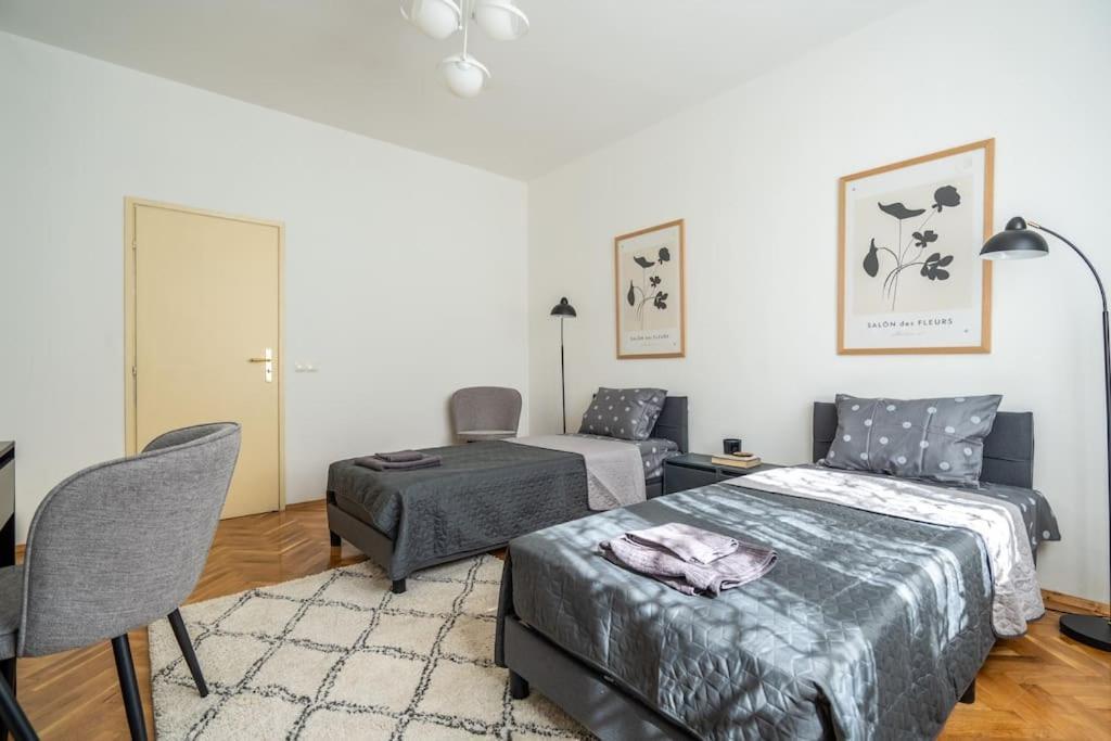 Apartemen Calm And Relaxing 2bdrm Apаrtment In City Centre Sofia
